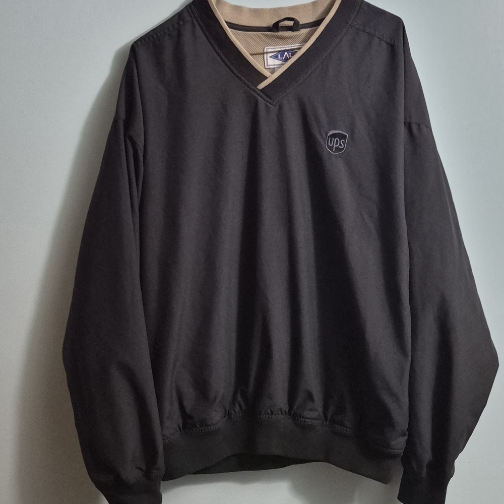 UPS black windbreaker pullover sweatshirt